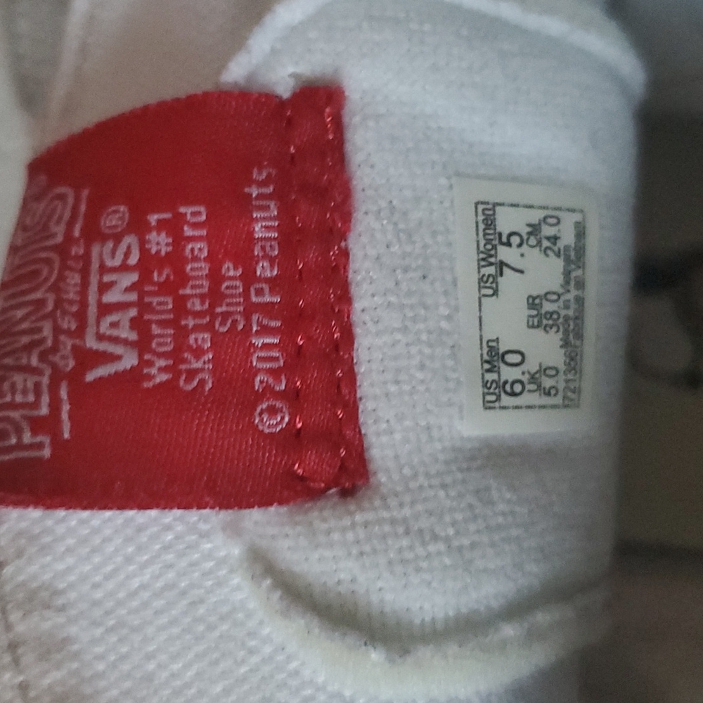 Peanuts Vans Collection, Snoopy - Picture 6 of 6